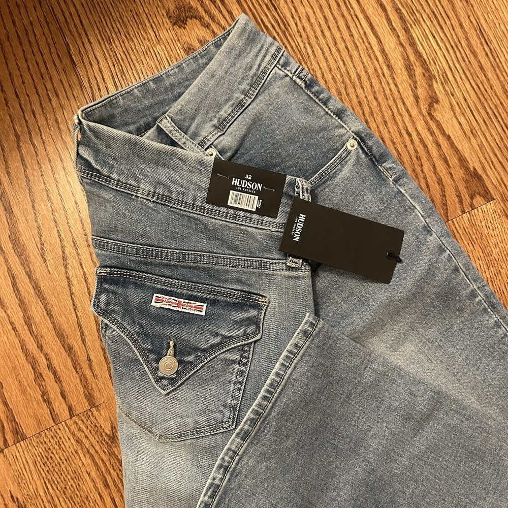HUDSON LOS ANGELES MID-RISE STRAIGHT LEG JEAN SIZE  12 INSEAM 29" NEW W/TAGS